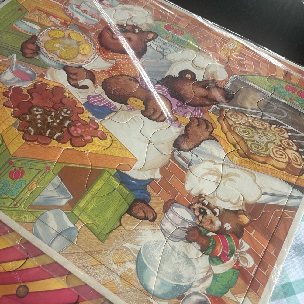 Little sniff it's scratch sniff 1983 Western Publishing Company puzzle bundle - Picture 5 of 5